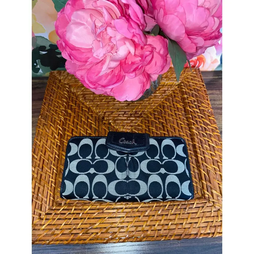 Coach Signature Canvas Black & Gray Flap Wallet Leather Trim - Picture 2 of 7